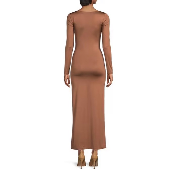 🍁 🥳♥️ Gianni Bini Column Icon Knit Scoop Neck Long Sleeve Bodycon Midi Dress - Picture 2 of 7